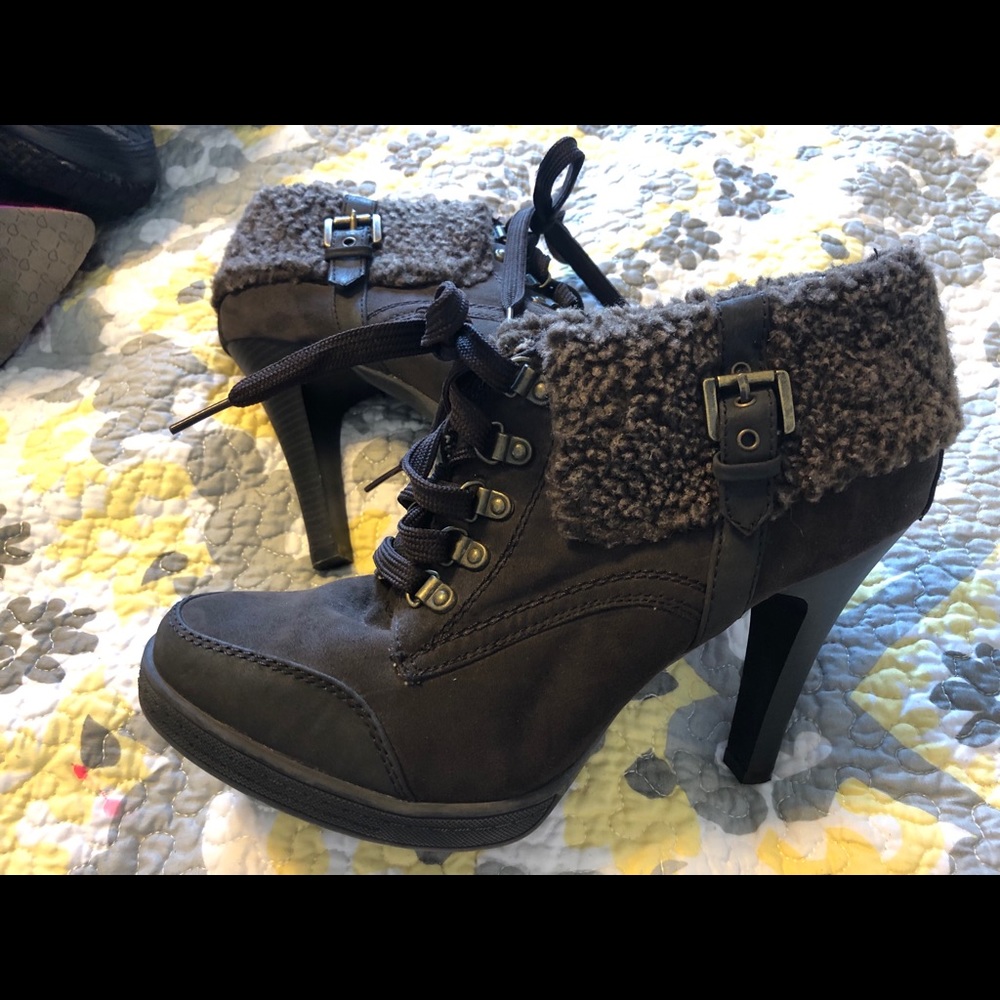 Women’s heeled boots